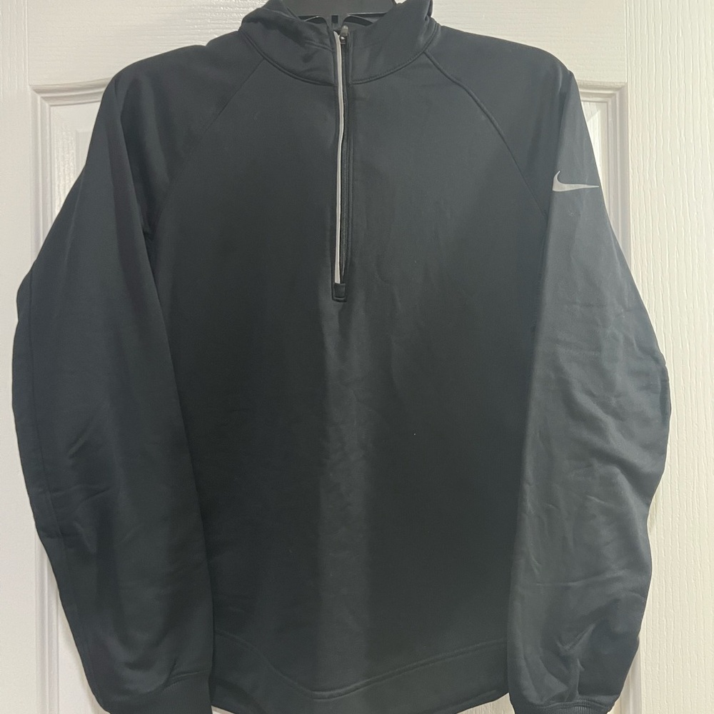 Nike workout pullover